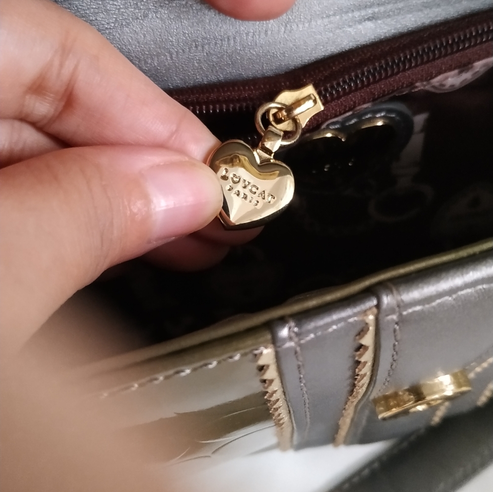 Lovcat Paris Olive green patent leather Shoulder bag - Picture 7 of 15